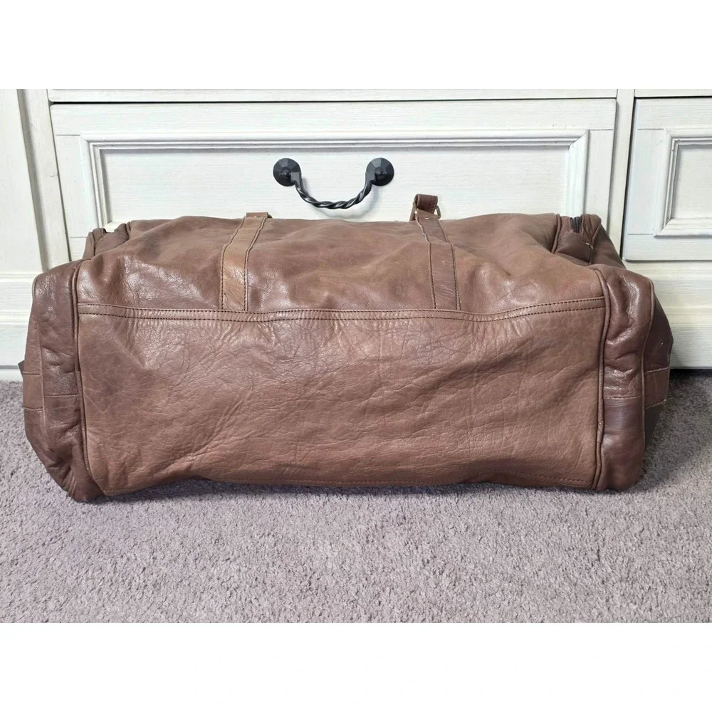 Lord And‎ Field Large Duffel Bag Brown Leather Fuzzy Lining Adjustable Travel